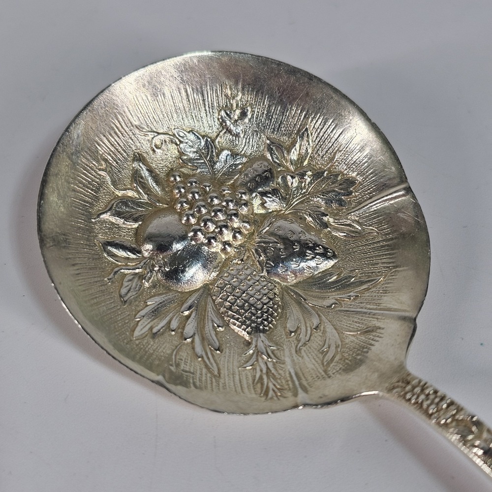 Vtg S. Kirk & Son 5" REPOUSSE Sterling Silver 925 Bon Bon Fruit Server Spoon 28g - Picture 2 of 10